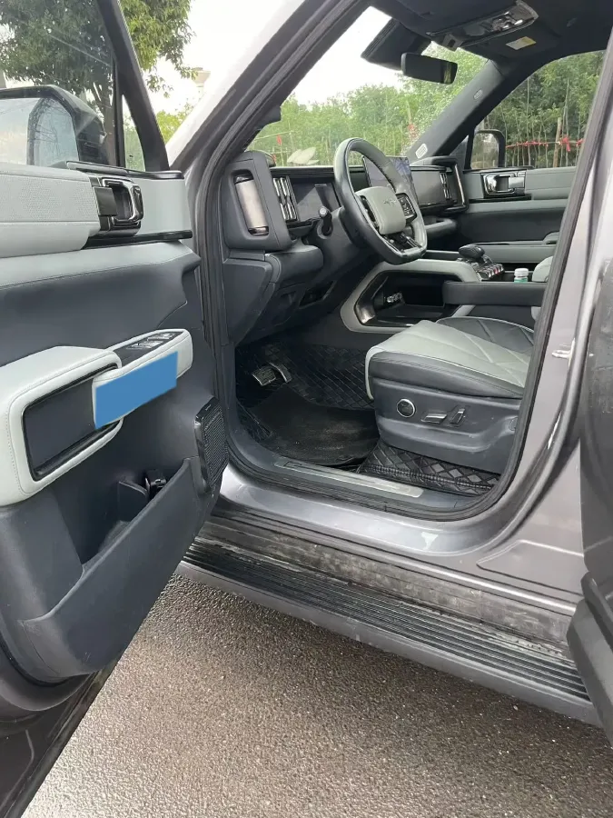 2023 FangChengBao Bao 5 1.5T 194HP L4 E-CVT PHEV 31.8KWH,autocango,china used car exporter,china ev exporter,chinese used car exporter,chinese used ev exporter
