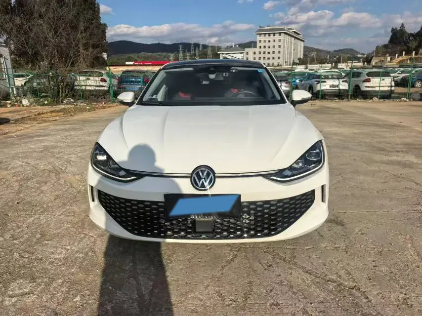 2024 Volkswagen Lamando 1.4T 150HP L4 7DCT,autocango,china used car exporter,china ev exporter,chinese used car exporter,chinese used ev exporter