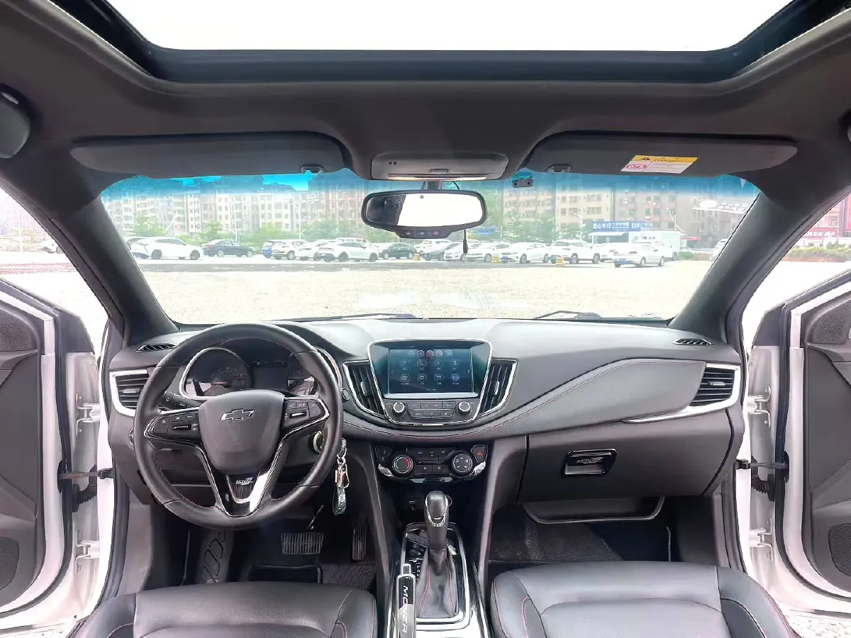 2019 Chevrolet Monza 1.3T 163HP L3 6AT,autocango,china used car exporter,china ev exporter,chinese used car exporter,chinese used ev exporter