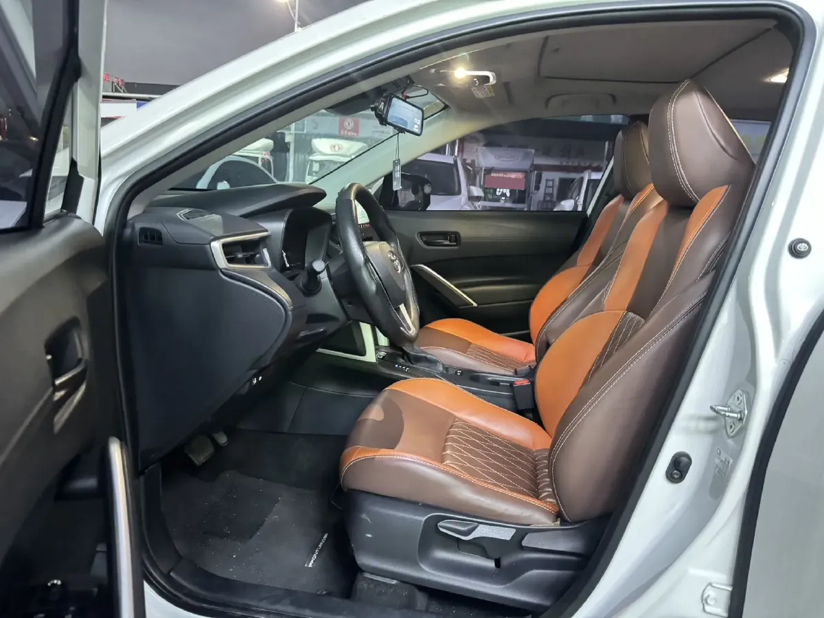 2023 Toyota Frontlander 2.0L 171HP L4 CVT,autocango,china used car exporter,china ev exporter,chinese used car exporter,chinese used ev exporter