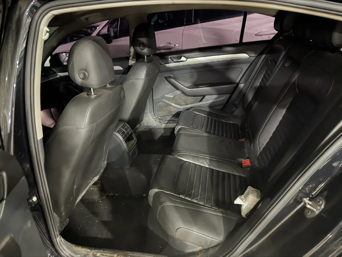 2018 Volkswagen Magotan 1.4T 150HP L4 7DCT,autocango,china used car exporter,china ev exporter,chinese used car exporter,chinese used ev exporter