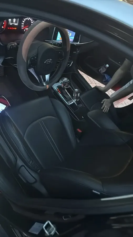 2016 Kia K5 2.0L 161HP L4 6AT,autocango,china used car exporter,china ev exporter,chinese used car exporter,chinese used ev exporter