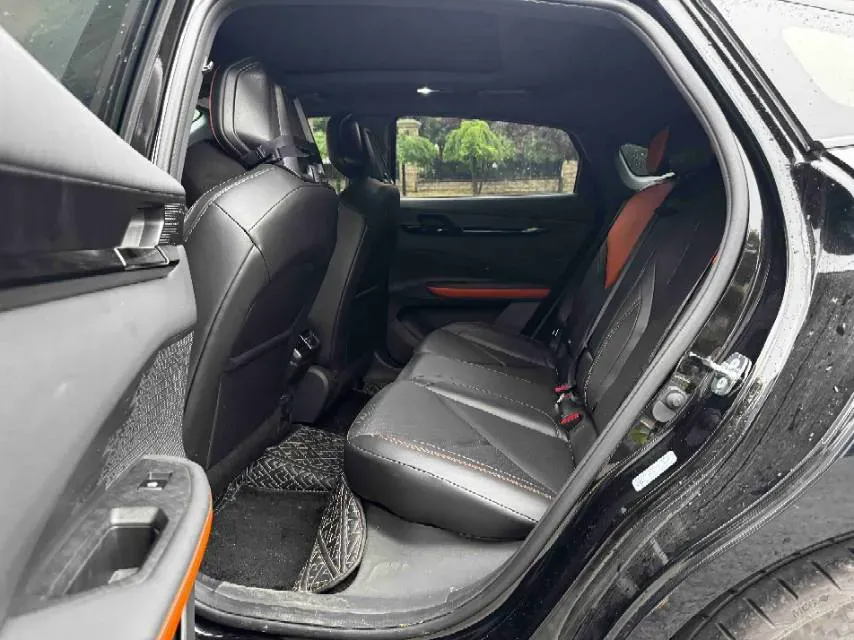 2022 ChangAn UNI-V 1.5T 188HP L4 7DCT,autocango,china used car exporter,china ev exporter,chinese used car exporter,chinese used ev exporter