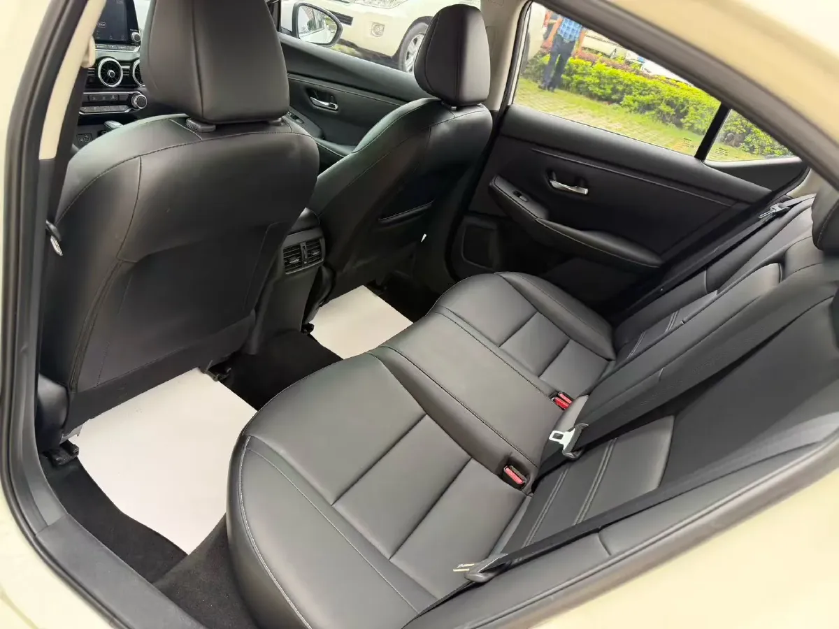 2021 Nissan Sylphy 1.6L 135HP L4 CVT,autocango,china used car exporter,china ev exporter,chinese used car exporter,chinese used ev exporter