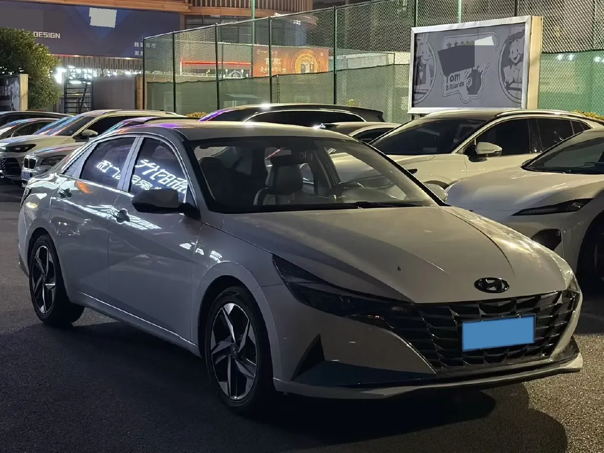 2021 Hyundai Elantra 1.5L 115HP L4 CVT,autocango,china used car exporter,china ev exporter,chinese used car exporter,chinese used ev exporter