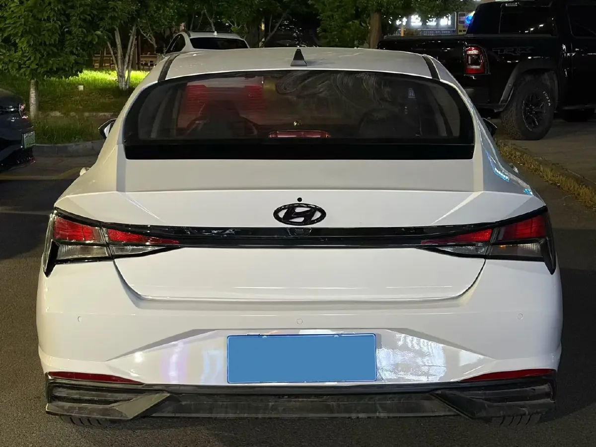2021 Hyundai Elantra 1.5L 115HP L4 CVT,autocango,china used car exporter,china ev exporter,chinese used car exporter,chinese used ev exporter