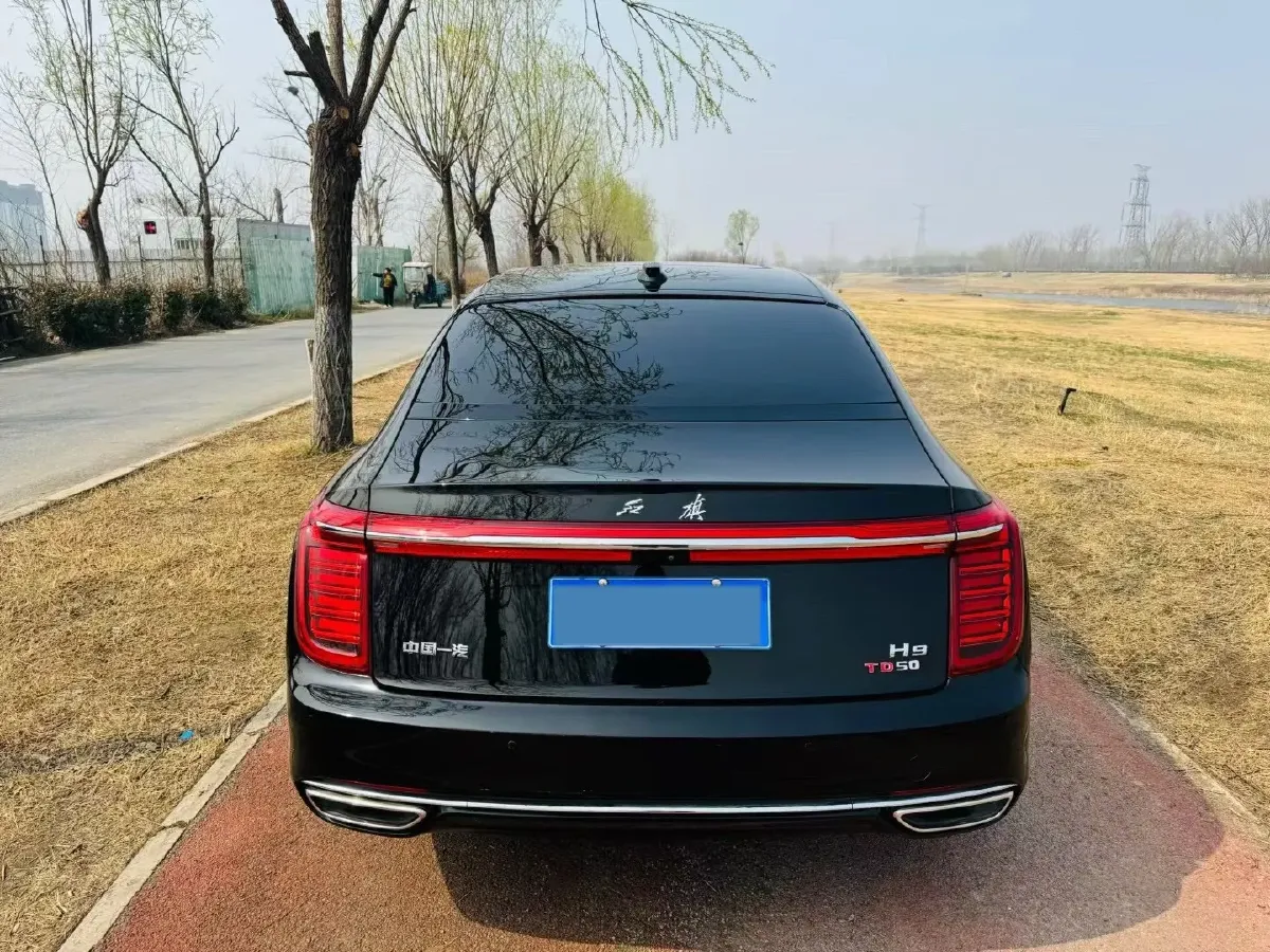 2020 HongQi H9 2.0T 252HP L4 7DCT,autocango,china used car exporter,china ev exporter,chinese used car exporter,chinese used ev exporter