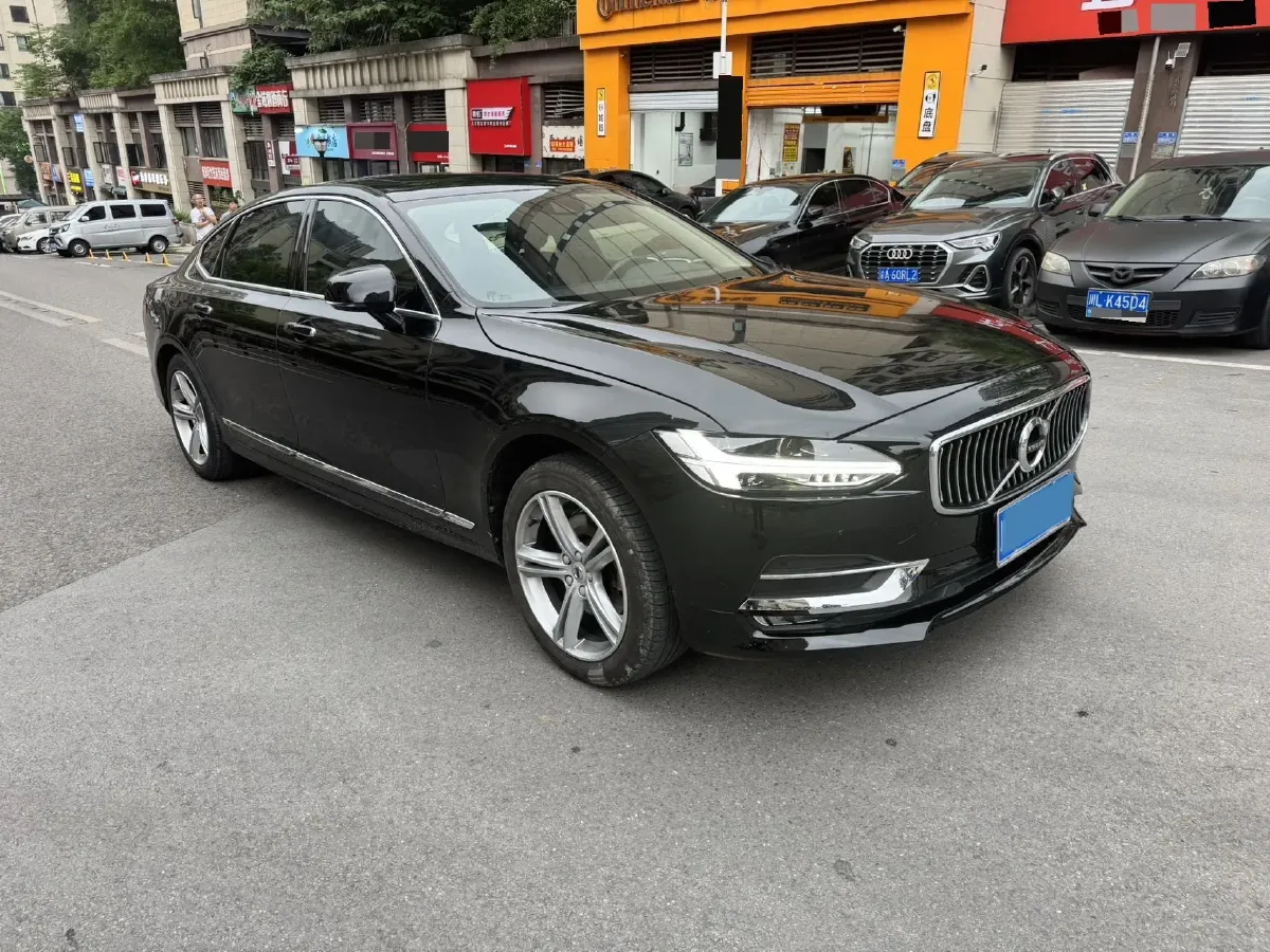 2020 Volvo S90 2.0T 254HP L4 8AT,autocango,china used car exporter,china ev exporter,chinese used car exporter,chinese used ev exporter