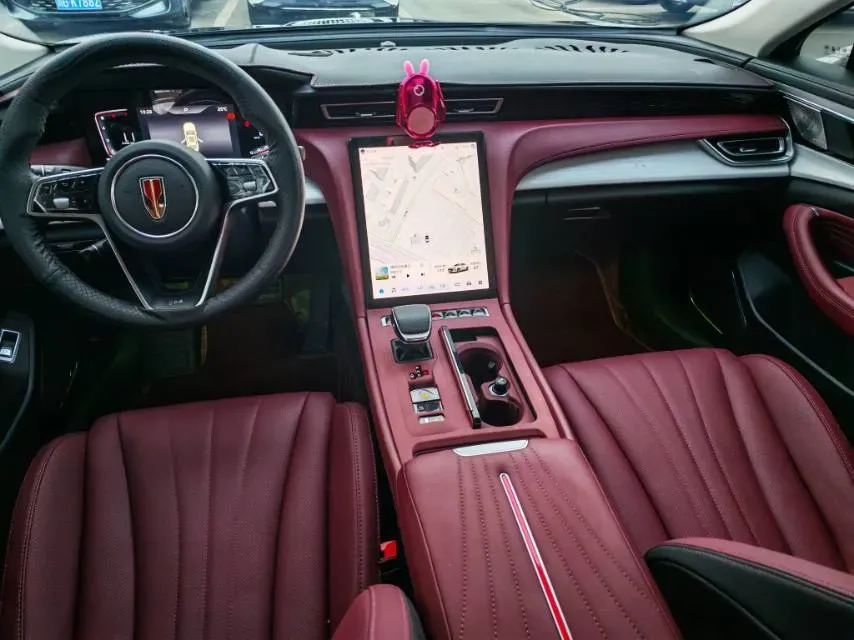 2025 HongQi H5 1.5T 169HP L4 7DCT,autocango,china used car exporter,china ev exporter,chinese used car exporter,chinese used ev exporter