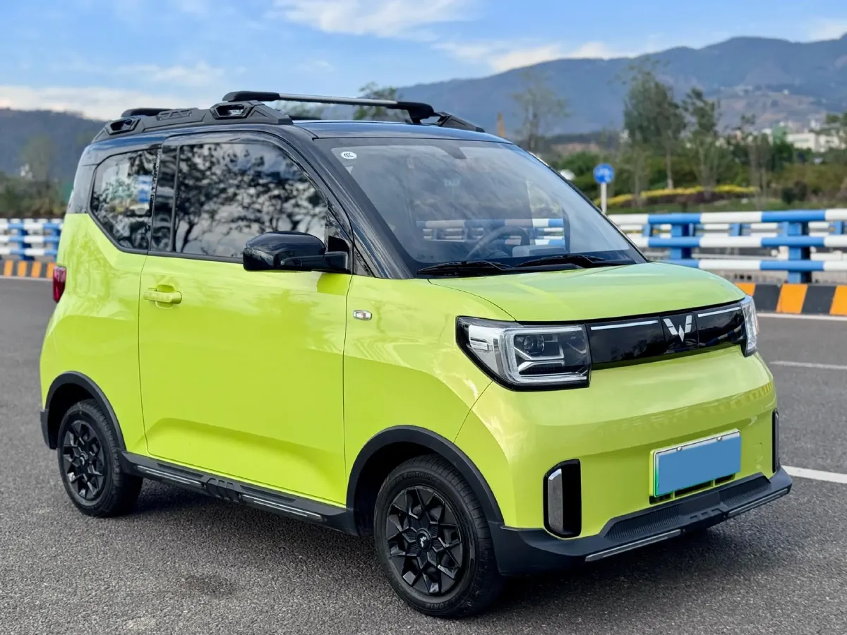 2022 WuLing HongGuang MINI EV BEV 17.3KWH,autocango,china used car exporter,china ev exporter,chinese used car exporter,chinese used ev exporter
