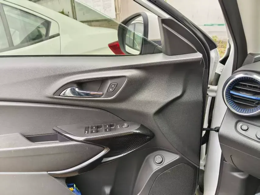 2022 Chevrolet Seeker 1.5T 184HP L4 CVT,autocango,china used car exporter,china ev exporter,chinese used car exporter,chinese used ev exporter