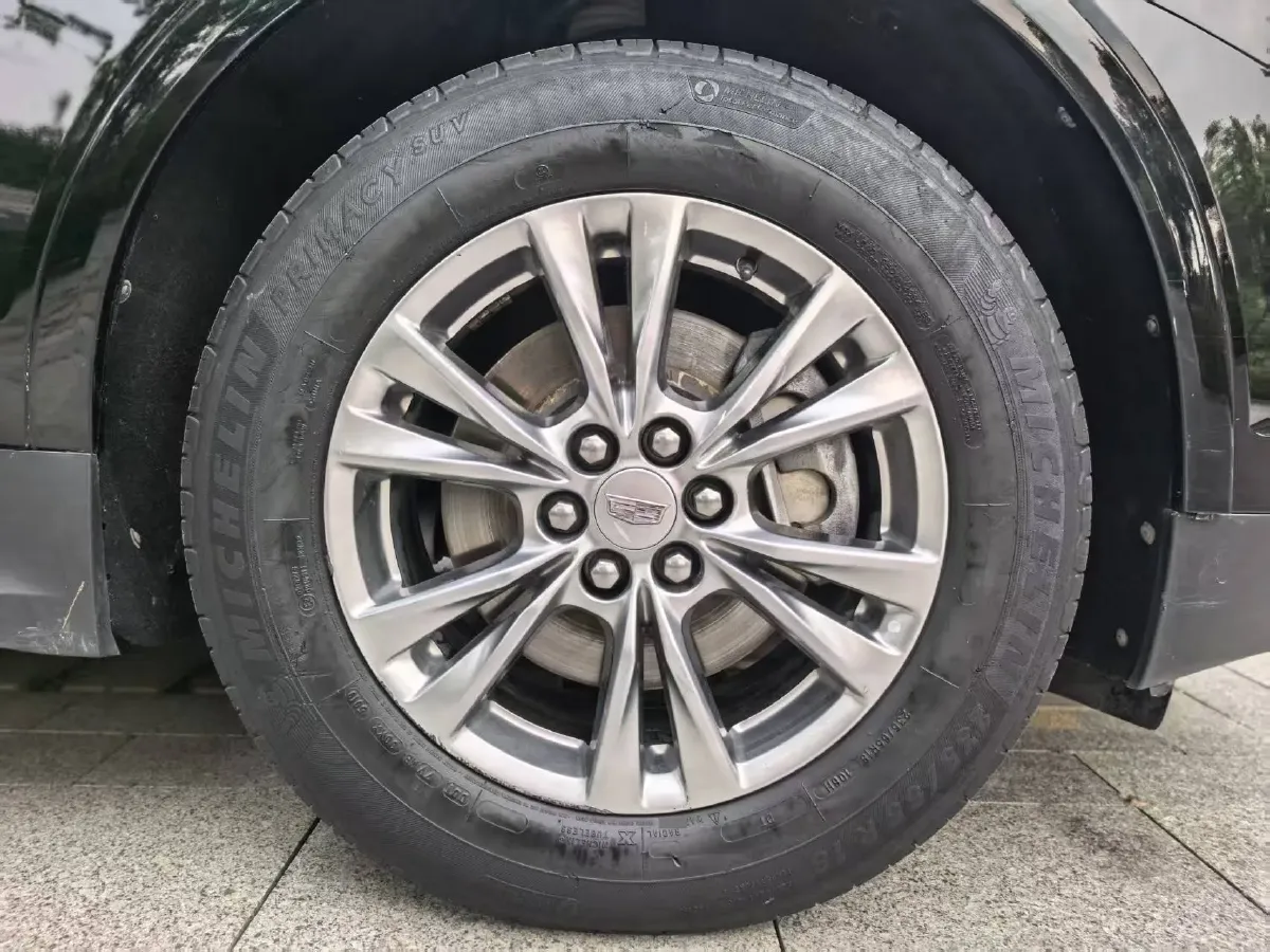2020 Cadillac XT5 2.0T 237HP L4 9AT,autocango,china used car exporter,china ev exporter,chinese used car exporter,chinese used ev exporter