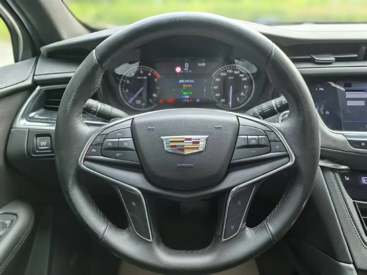 2020 Cadillac XT5 2.0T 237HP L4 9AT,autocango,china used car exporter,china ev exporter,chinese used car exporter,chinese used ev exporter