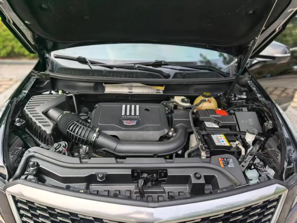 2020 Cadillac XT5 2.0T 237HP L4 9AT,autocango,china used car exporter,china ev exporter,chinese used car exporter,chinese used ev exporter