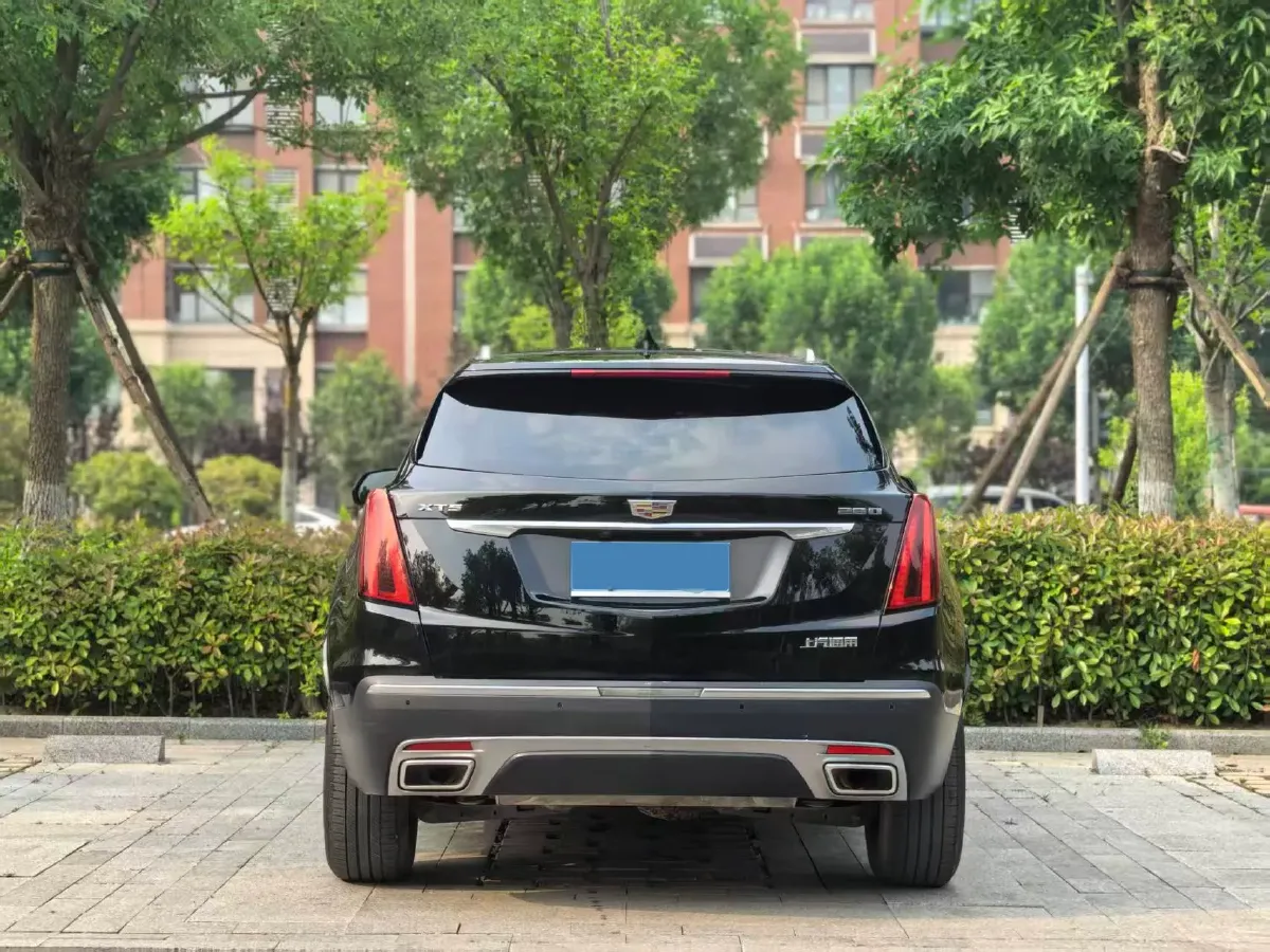 2020 Cadillac XT5 2.0T 237HP L4 9AT,autocango,china used car exporter,china ev exporter,chinese used car exporter,chinese used ev exporter