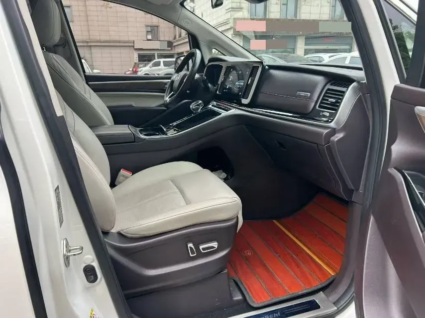 2021 GAC Trumpchi M8 2.0T 252HP L4 8AT,autocango,china used car exporter,china ev exporter,chinese used car exporter,chinese used ev exporter