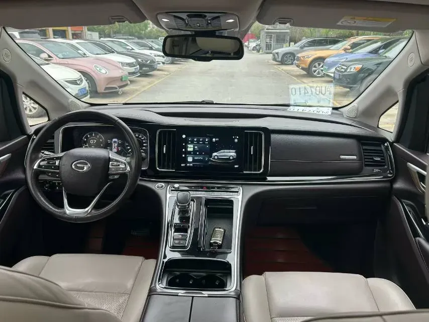 2021 GAC Trumpchi M8 2.0T 252HP L4 8AT,autocango,china used car exporter,china ev exporter,chinese used car exporter,chinese used ev exporter