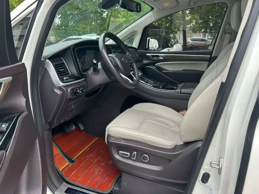 2021 GAC Trumpchi M8 2.0T 252HP L4 8AT,autocango,china used car exporter,china ev exporter,chinese used car exporter,chinese used ev exporter