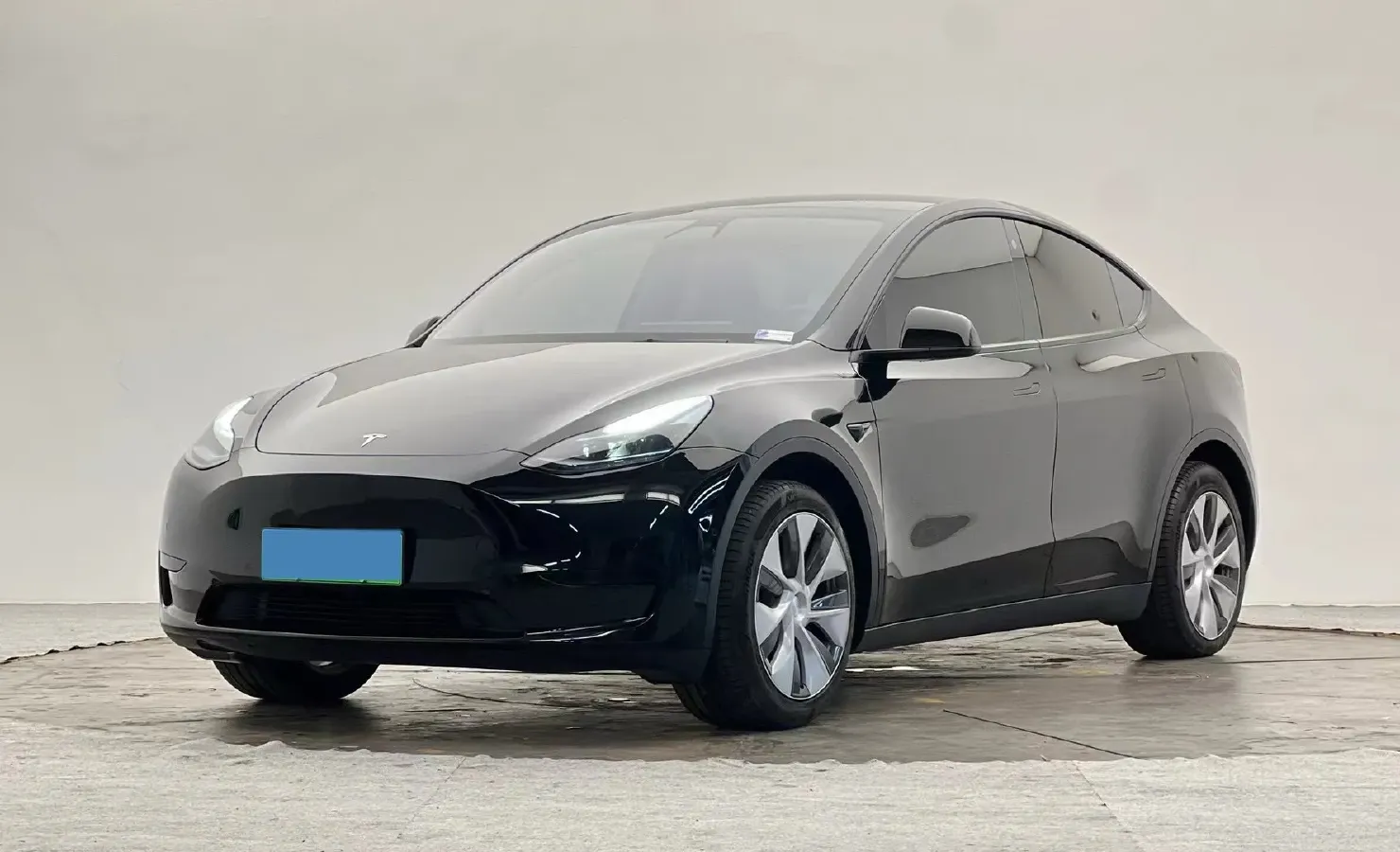 2022 Tesla Model Y BEV 60KWH,autocango,china used car exporter,china ev exporter,chinese used car exporter,chinese used ev exporter