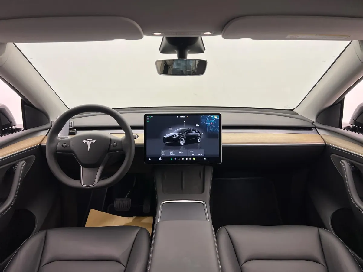 2022 Tesla Model Y BEV 60KWH,autocango,china used car exporter,china ev exporter,chinese used car exporter,chinese used ev exporter