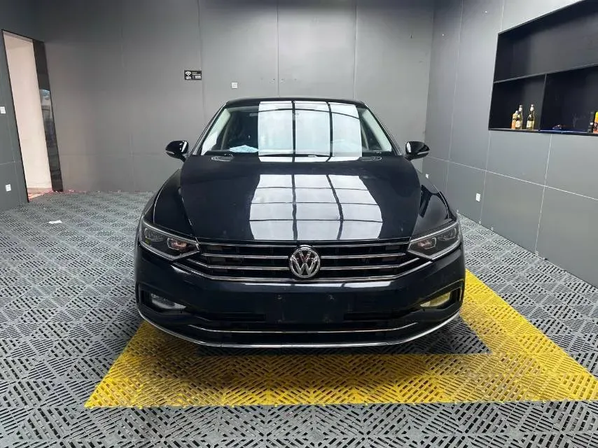 2020 Volkswagen Magotan 1.4T 150HP L4 7DCT,autocango,china used car exporter,china ev exporter,chinese used car exporter,chinese used ev exporter