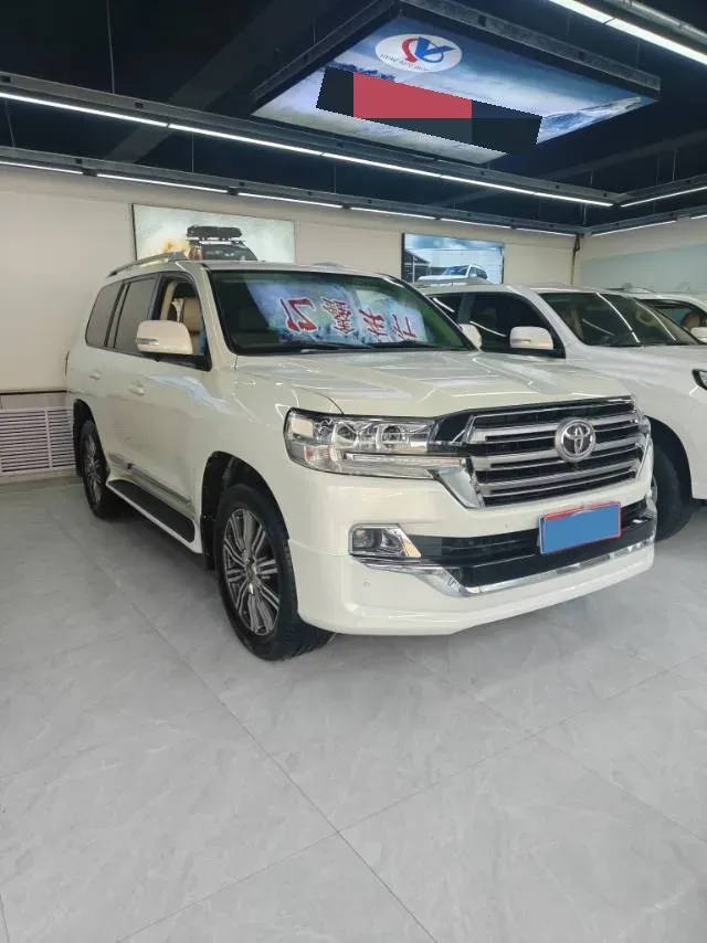 2015 Toyota Land Cruiser 4.0L 275HP V6 5AT,autocango,china used car exporter,china ev exporter,chinese used car exporter,chinese used ev exporter