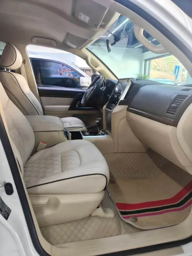 2015 Toyota Land Cruiser 4.0L 275HP V6 5AT,autocango,china used car exporter,china ev exporter,chinese used car exporter,chinese used ev exporter