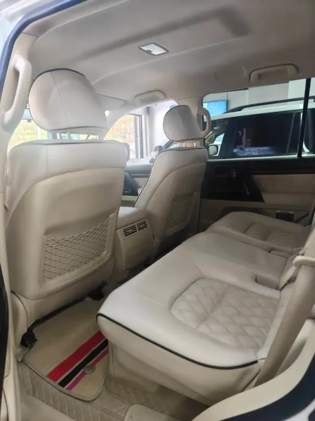 2015 Toyota Land Cruiser 4.0L 275HP V6 5AT,autocango,china used car exporter,china ev exporter,chinese used car exporter,chinese used ev exporter