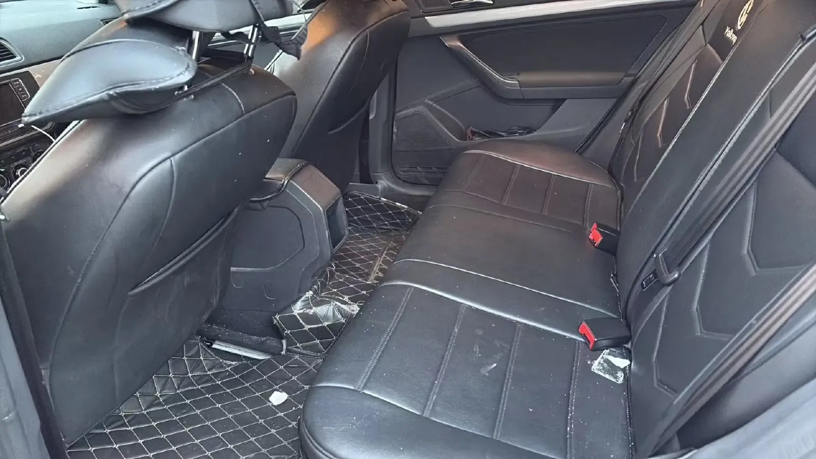 2017 Volkswagen Lavida 1.6L 110HP L4 6AT,autocango,china used car exporter,china ev exporter,chinese used car exporter,chinese used ev exporter