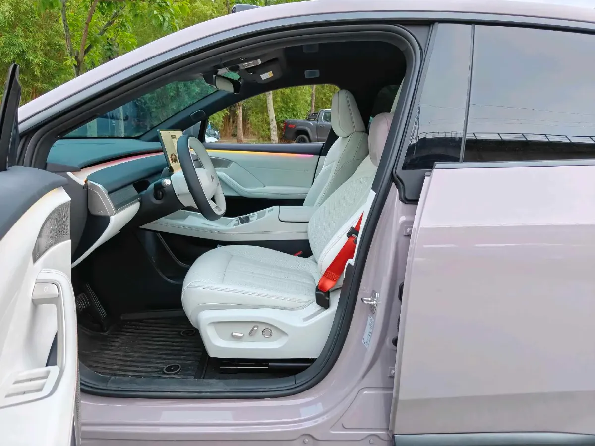 2024 ONVO L60 BEV 85KWH,autocango,china used car exporter,china ev exporter,chinese used car exporter,chinese used ev exporter