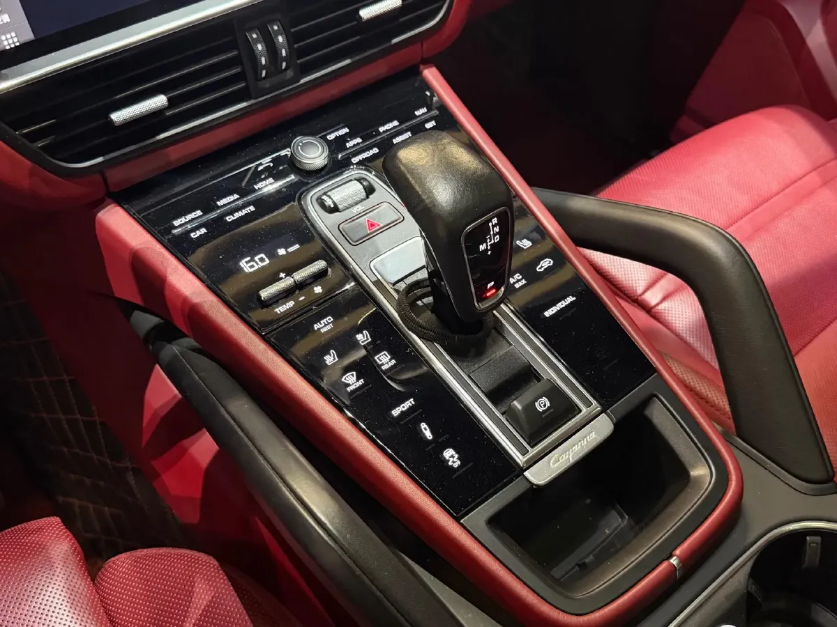 2019 Porsche Cayenne 3.0T 340HP V6 8AT,autocango,china used car exporter,china ev exporter,chinese used car exporter,chinese used ev exporter