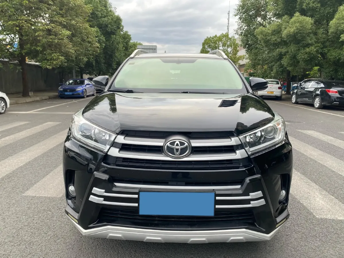 2018 Toyota Highlander 2.0T 220HP L4 6AT,autocango,china used car exporter,china ev exporter,chinese used car exporter,chinese used ev exporter