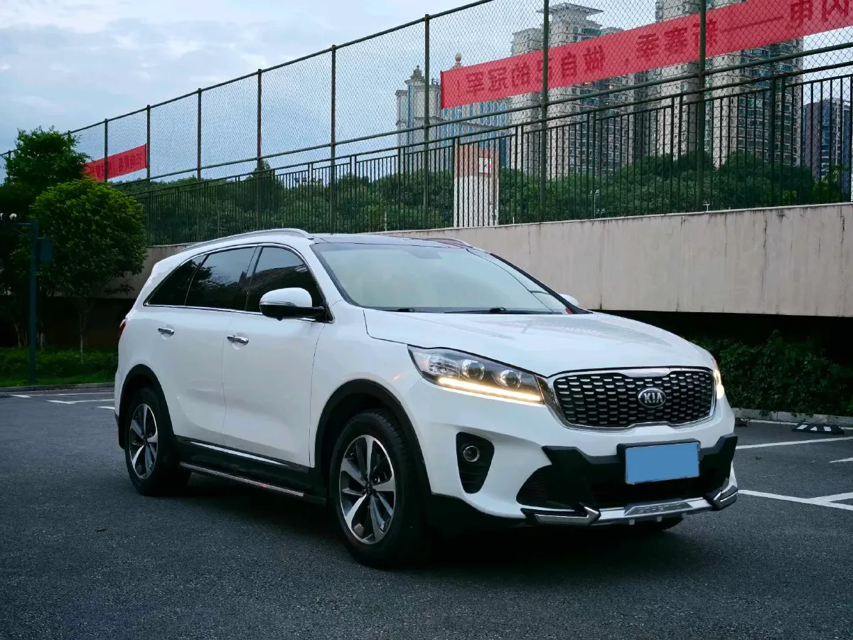 2018 Kia Sorento 2.0T 185HP L4 6AT,autocango,china used car exporter,china ev exporter,chinese used car exporter,chinese used ev exporter