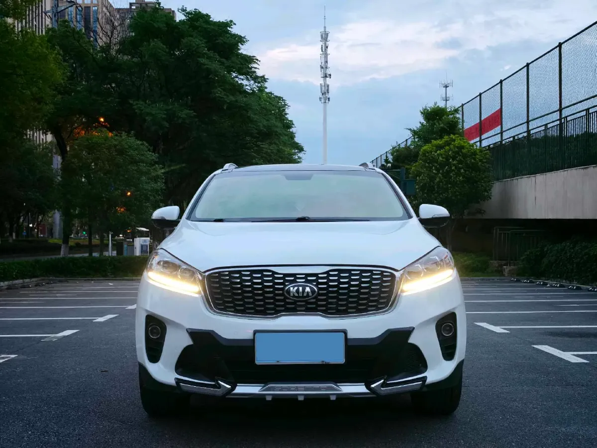 2018 Kia Sorento 2.0T 185HP L4 6AT,autocango,china used car exporter,china ev exporter,chinese used car exporter,chinese used ev exporter