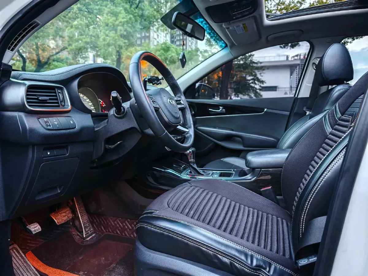 2018 Kia Sorento 2.0T 185HP L4 6AT,autocango,china used car exporter,china ev exporter,chinese used car exporter,chinese used ev exporter