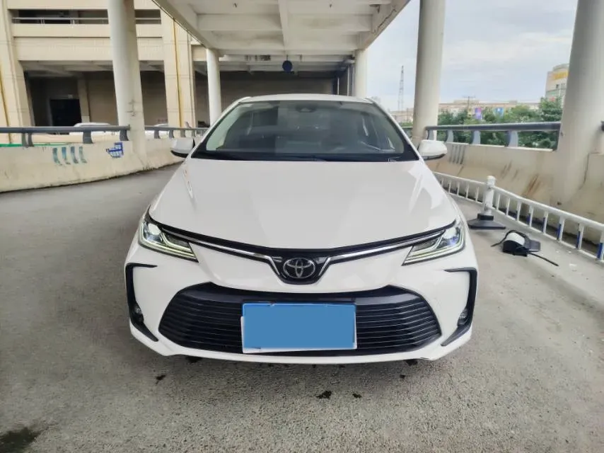 2021 Toyota Corolla 1.2T 116HP L4 CVT,autocango,china used car exporter,china ev exporter,chinese used car exporter,chinese used ev exporter