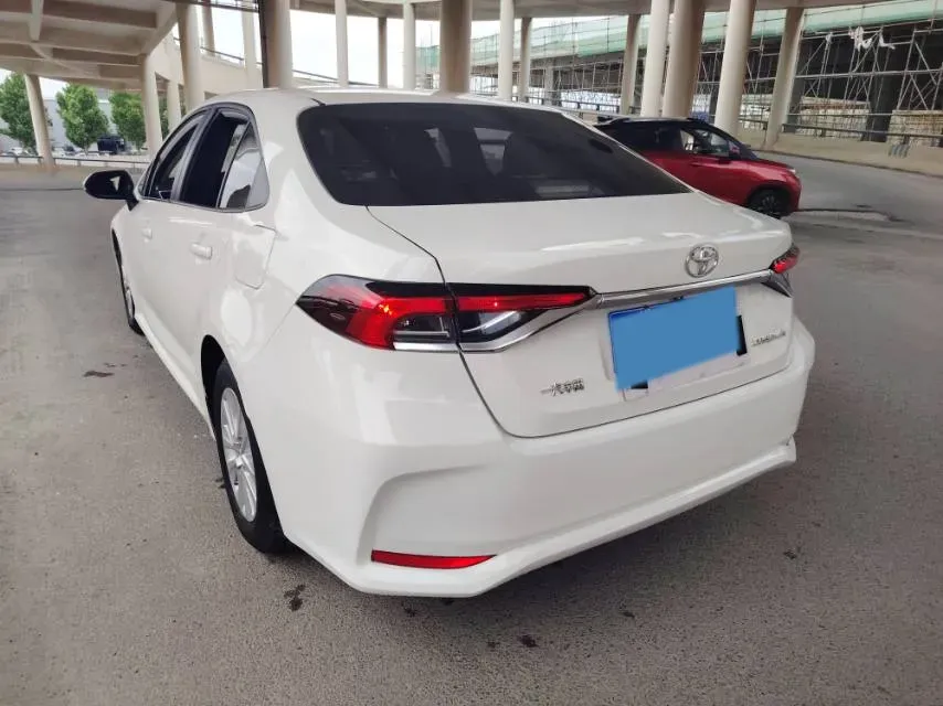 2021 Toyota Corolla 1.2T 116HP L4 CVT,autocango,china used car exporter,china ev exporter,chinese used car exporter,chinese used ev exporter