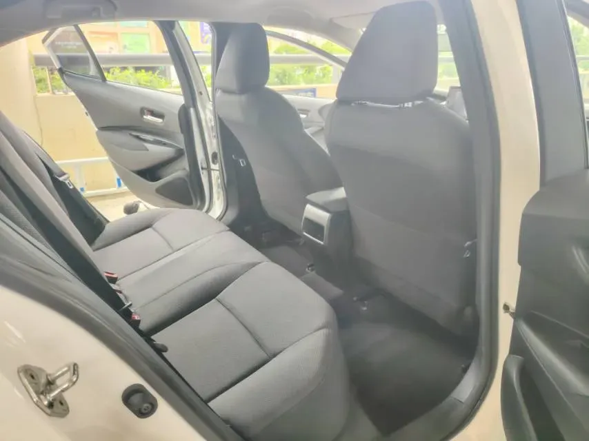 2021 Toyota Corolla 1.2T 116HP L4 CVT,autocango,china used car exporter,china ev exporter,chinese used car exporter,chinese used ev exporter