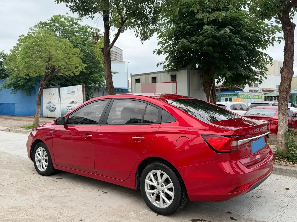 2019 Roewe i5 1.5L 120HP L4 CVT,autocango,china used car exporter,china ev exporter,chinese used car exporter,chinese used ev exporter