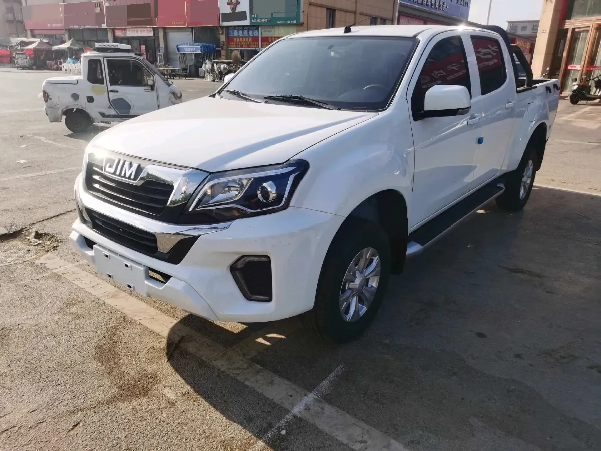 2023 Isuzu RE-MAX Jim 2.5T 143HP L4 6MT,autocango,china used car exporter,china ev exporter,chinese used car exporter,chinese used ev exporter