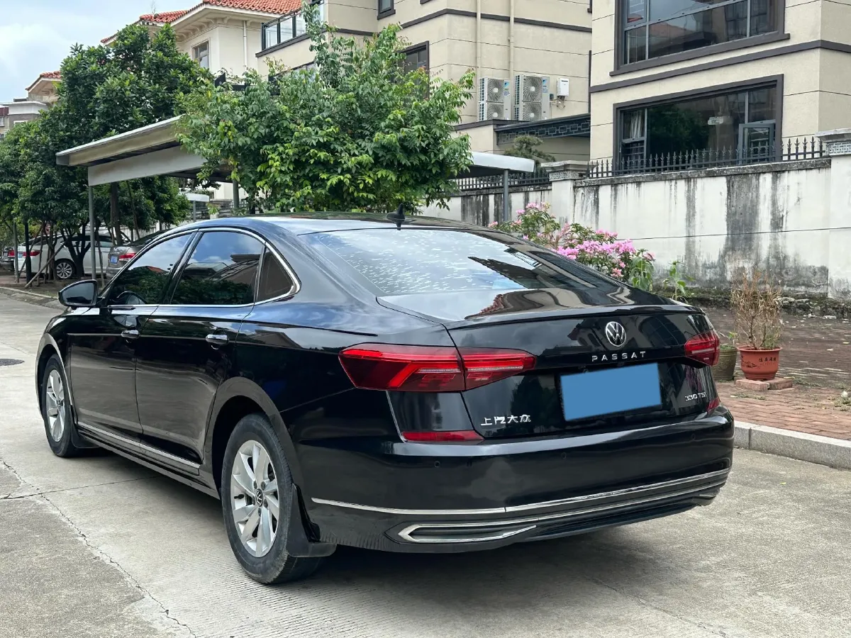 2021 Volkswagen Passat 1.4T 150HP L4 7DCT,autocango,china used car exporter,china ev exporter,chinese used car exporter,chinese used ev exporter