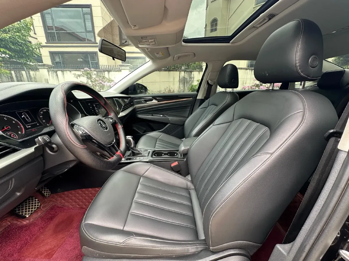 2021 Volkswagen Passat 1.4T 150HP L4 7DCT,autocango,china used car exporter,china ev exporter,chinese used car exporter,chinese used ev exporter