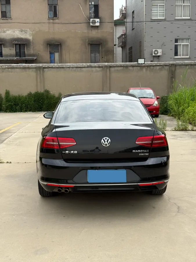 2018 Volkswagen Magotan 1.8T 180HP L4 7DCT,autocango,china used car exporter,china ev exporter,chinese used car exporter,chinese used ev exporter