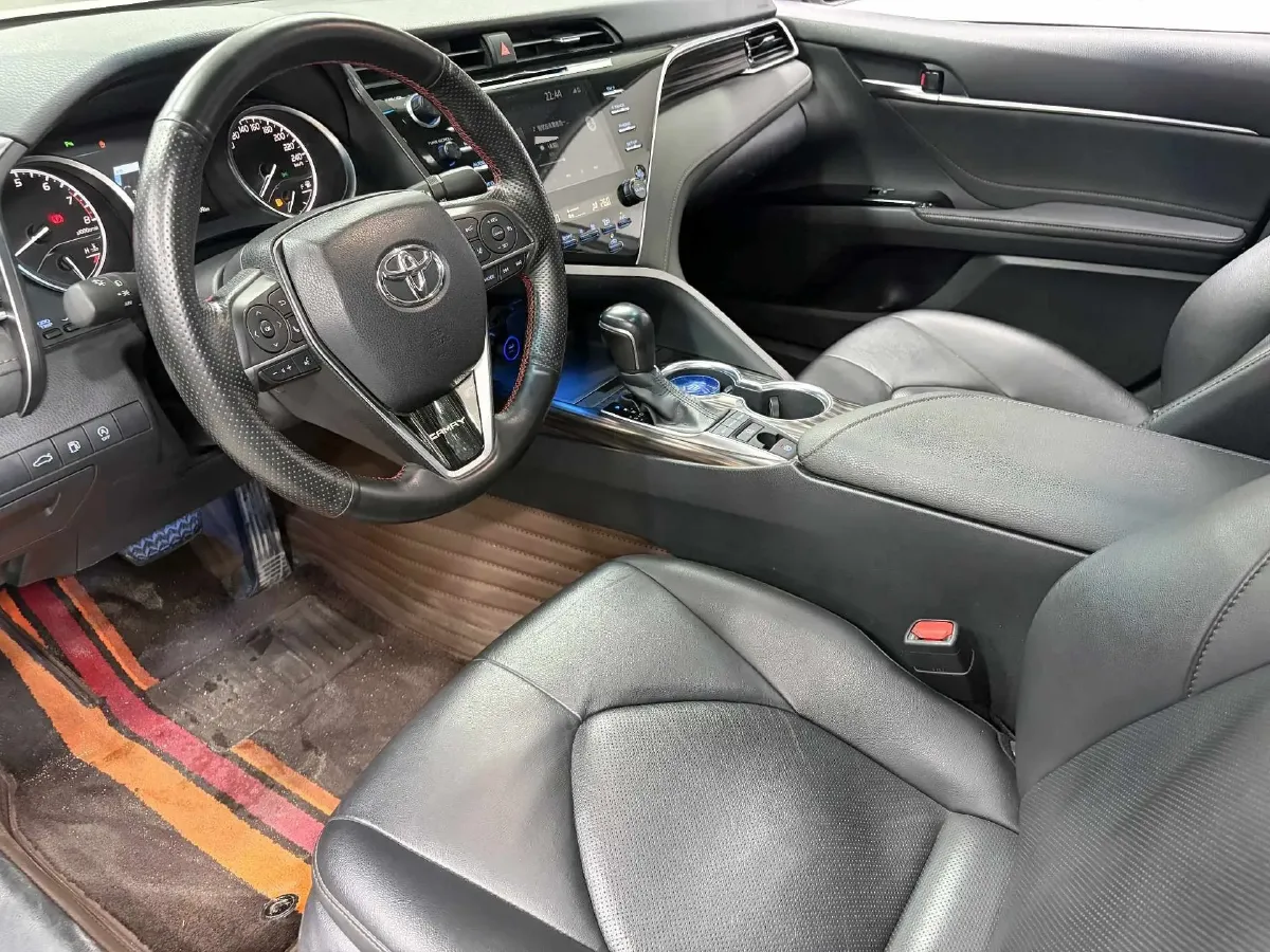 2018 Toyota Camry 2.5L 209HP L4 8AT,autocango,china used car exporter,china ev exporter,chinese used car exporter,chinese used ev exporter