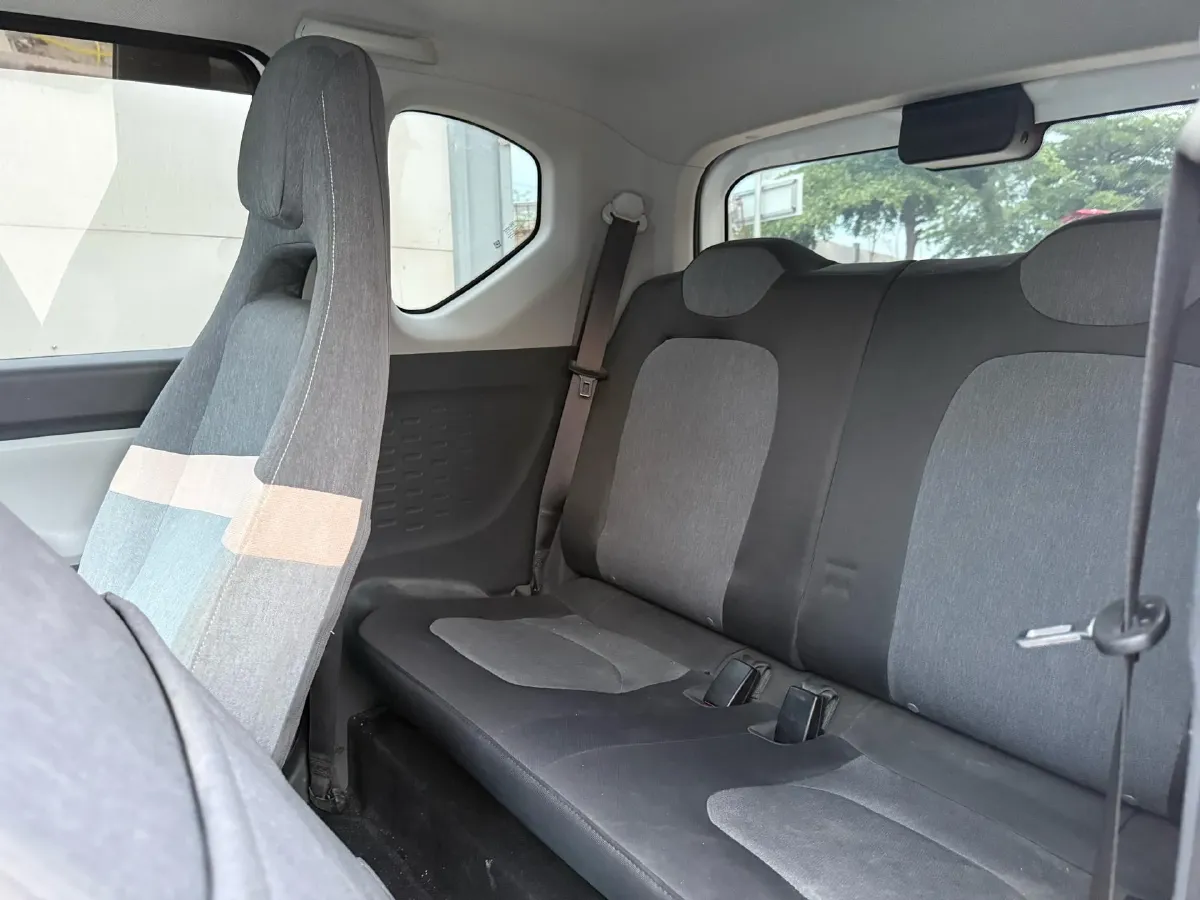 2020 WuLing HongGuang MINI EV BEV 9.3KWH,autocango,china used car exporter,china ev exporter,chinese used car exporter,chinese used ev exporter