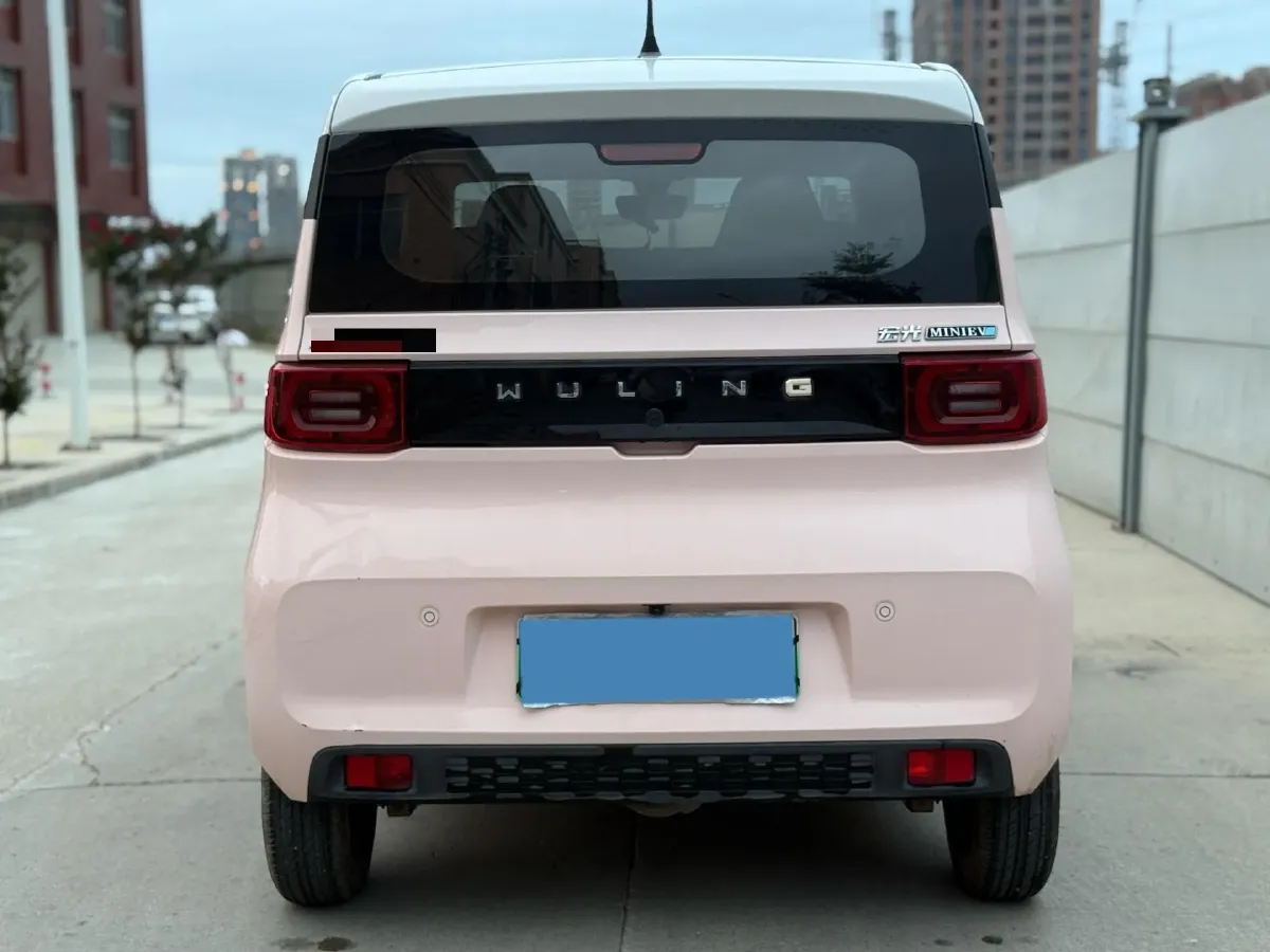 2020 WuLing HongGuang MINI EV BEV 9.3KWH,autocango,china used car exporter,china ev exporter,chinese used car exporter,chinese used ev exporter