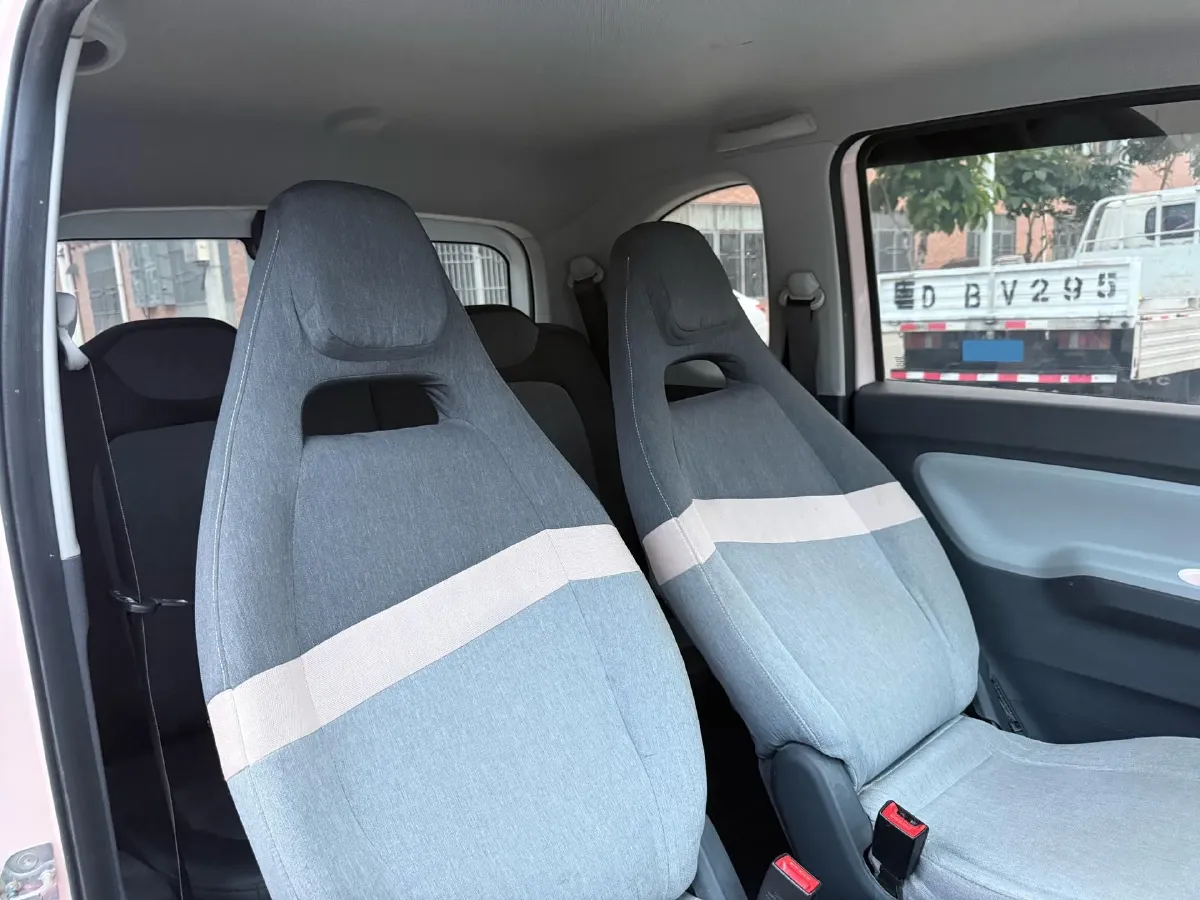 2020 WuLing HongGuang MINI EV BEV 9.3KWH,autocango,china used car exporter,china ev exporter,chinese used car exporter,chinese used ev exporter
