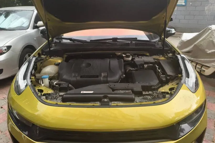 2019 LYNK&CO 03 2.0T 254HP L4 8AT,autocango,china used car exporter,china ev exporter,chinese used car exporter,chinese used ev exporter