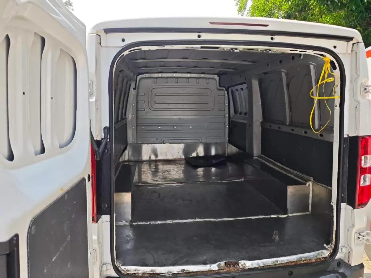 2024 WuLing YangGuang BEV 31.9KWH,autocango,china used car exporter,china ev exporter,chinese used car exporter,chinese used ev exporter