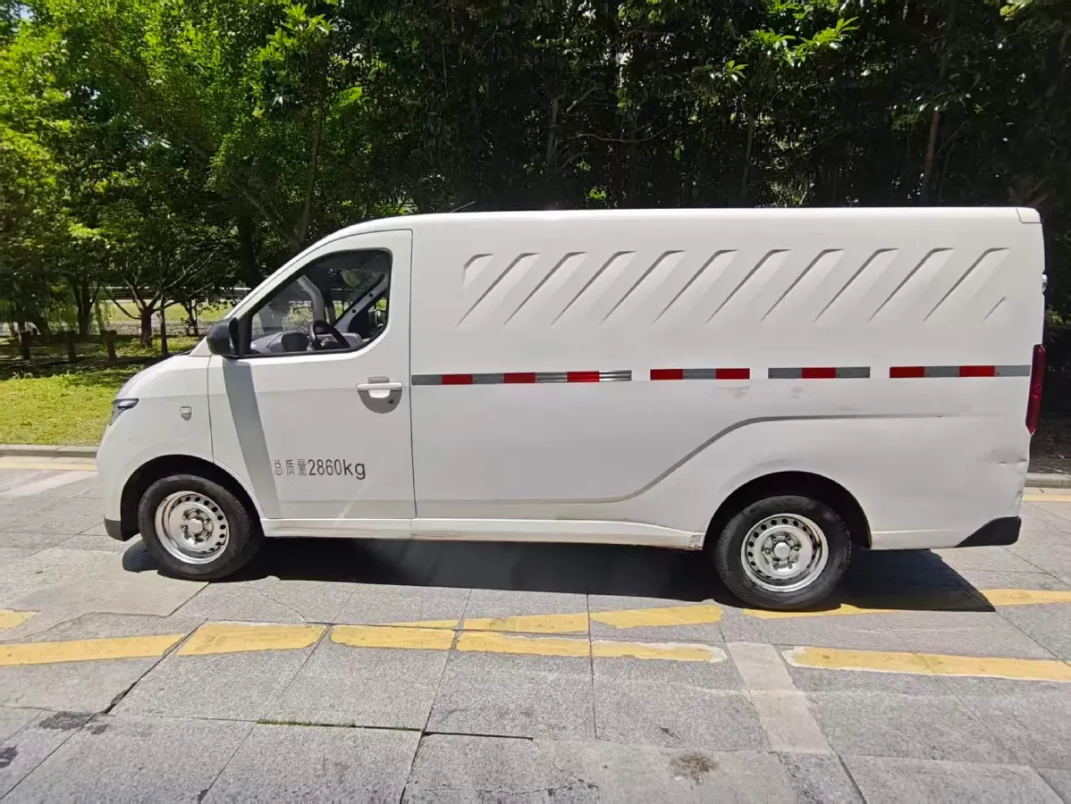 2024 WuLing YangGuang BEV 31.9KWH,autocango,china used car exporter,china ev exporter,chinese used car exporter,chinese used ev exporter